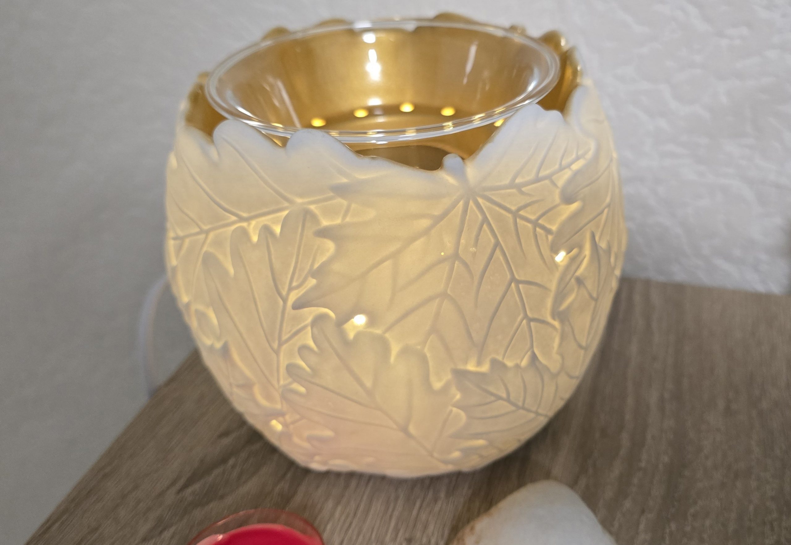 Elektrische Duftlampe "Blätter"